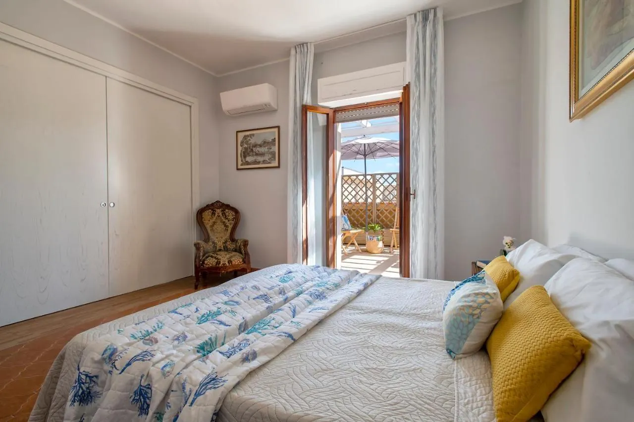 Lungomare Garibaldi - Attico A Due Passi Dal Mare Apartment Alghero