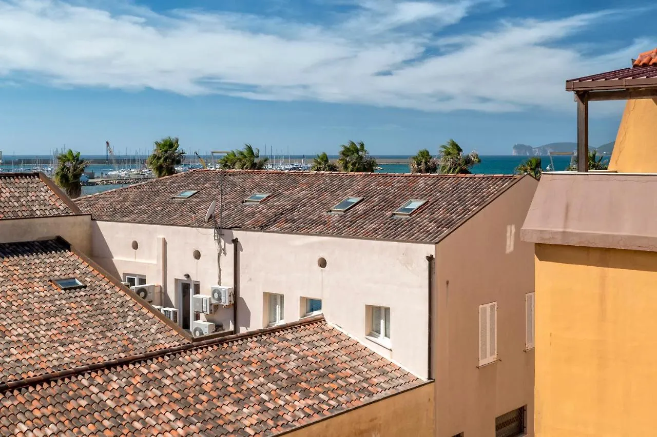 Lungomare Garibaldi - Attico A Due Passi Dal Mare Apartment Alghero